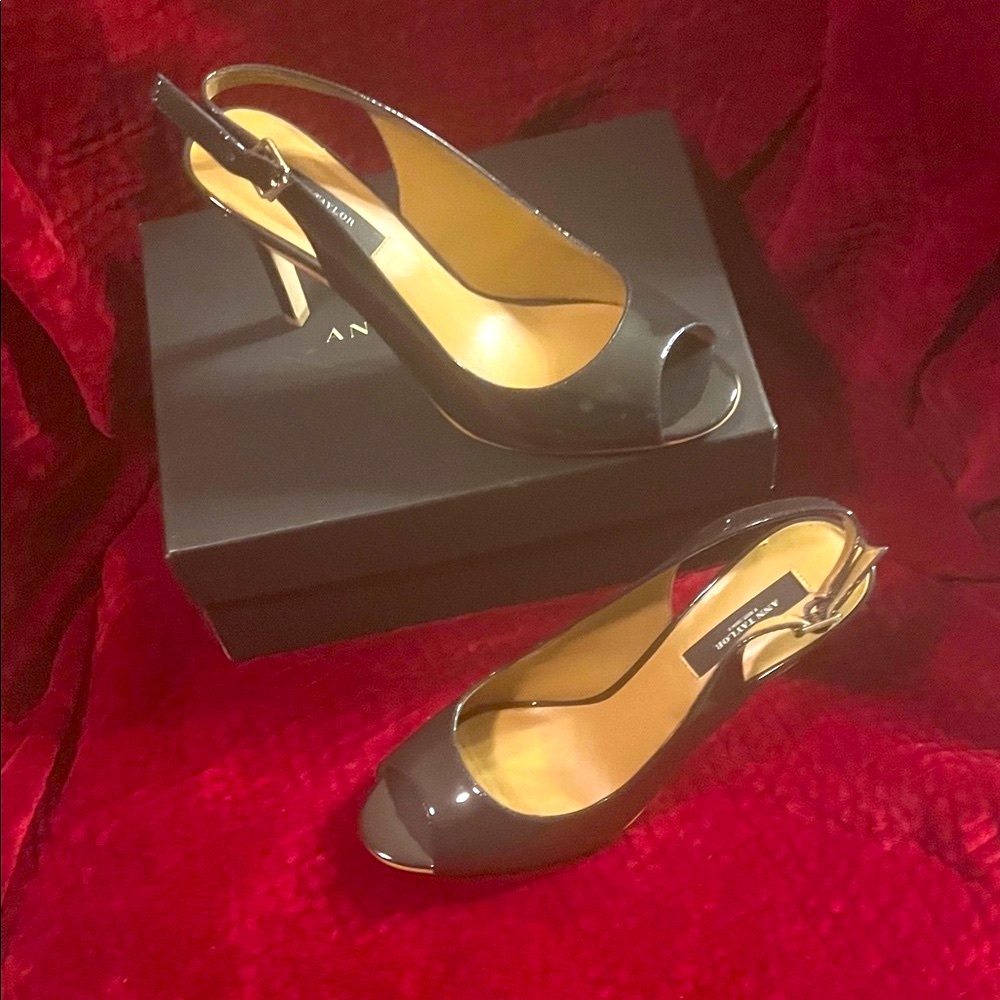 Ann Taylor Dark Navy Patent Peep Sling Heels